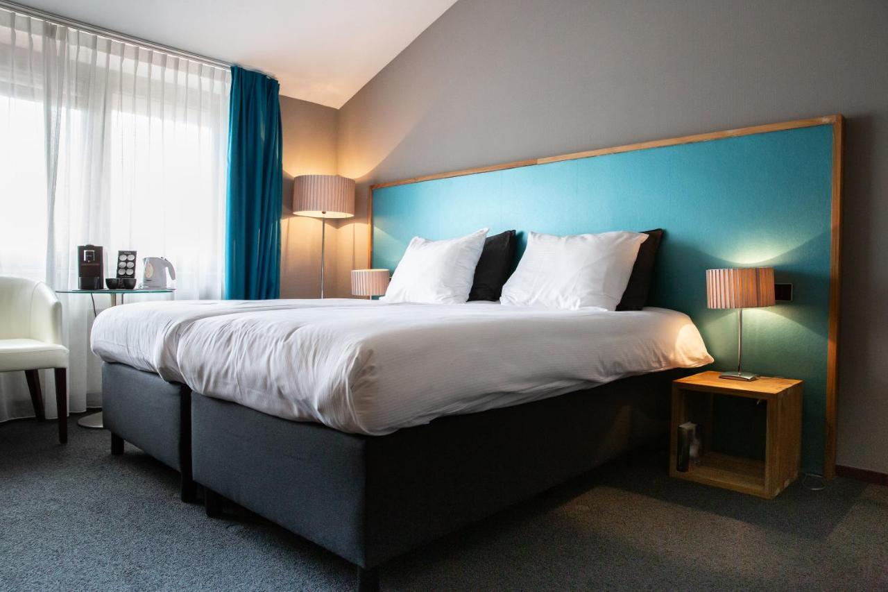 Linge Hotel Elst Exterior photo
